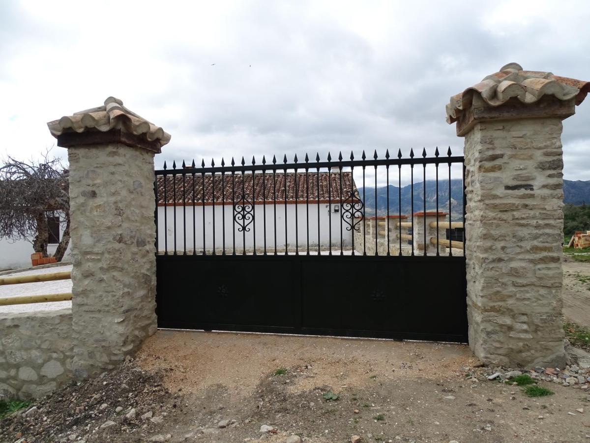 cortijo la laguna Ronda Exterior foto