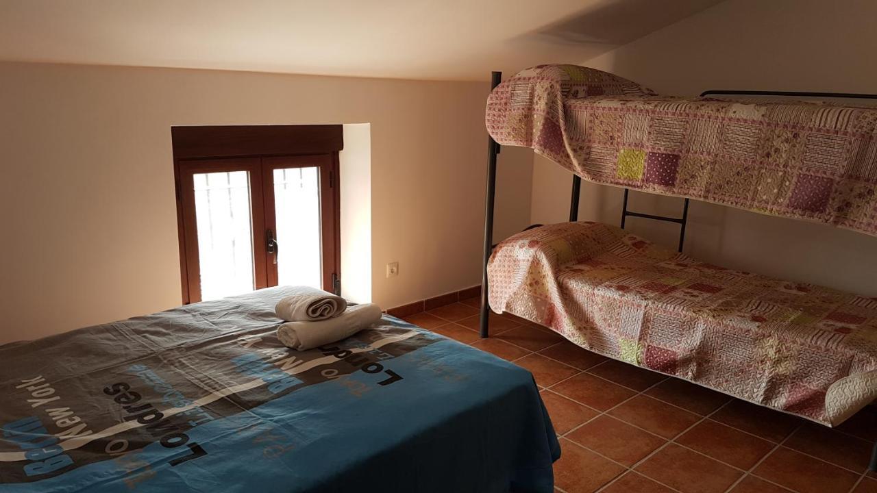 cortijo la laguna Ronda Exterior foto